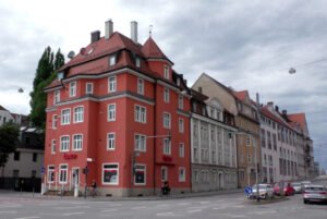 Adolf Schmetzer Strasse 17 93055 Regensburg 2